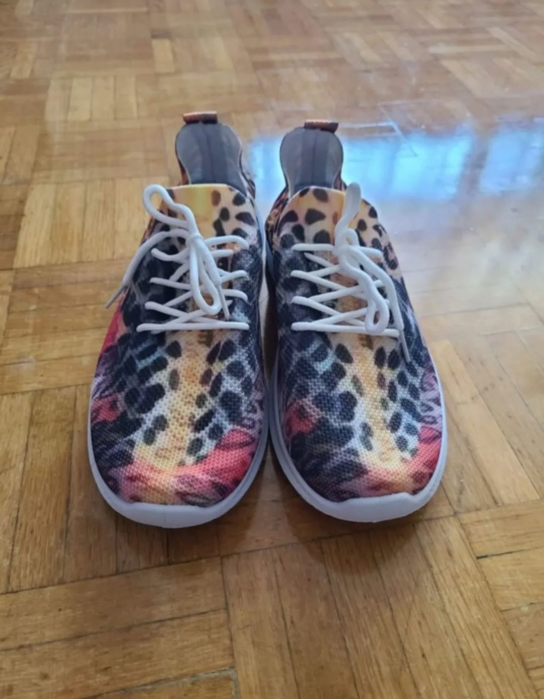 Women's Leopard Print Sneakers (Shein) - sz 9 image indicator(2)