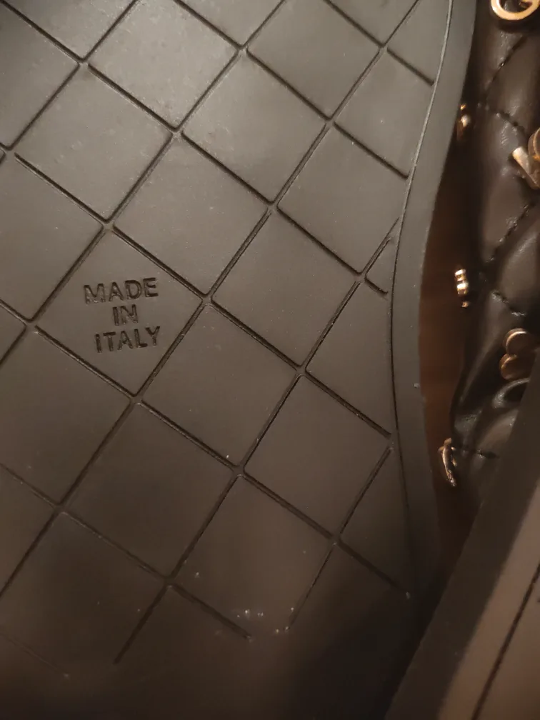 CHANEL Sandals image indicator(4)