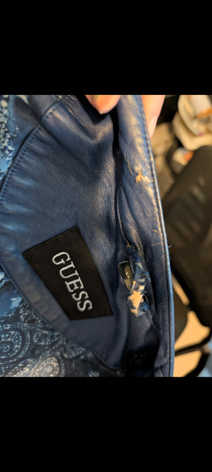 Blue faux leather Guess jacket - photo 4