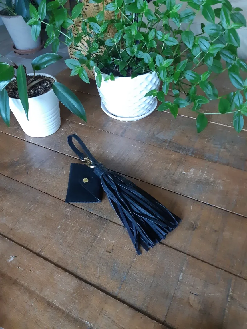 Steve Madden Black Faux Leather Card holder Key Chain thumbnail