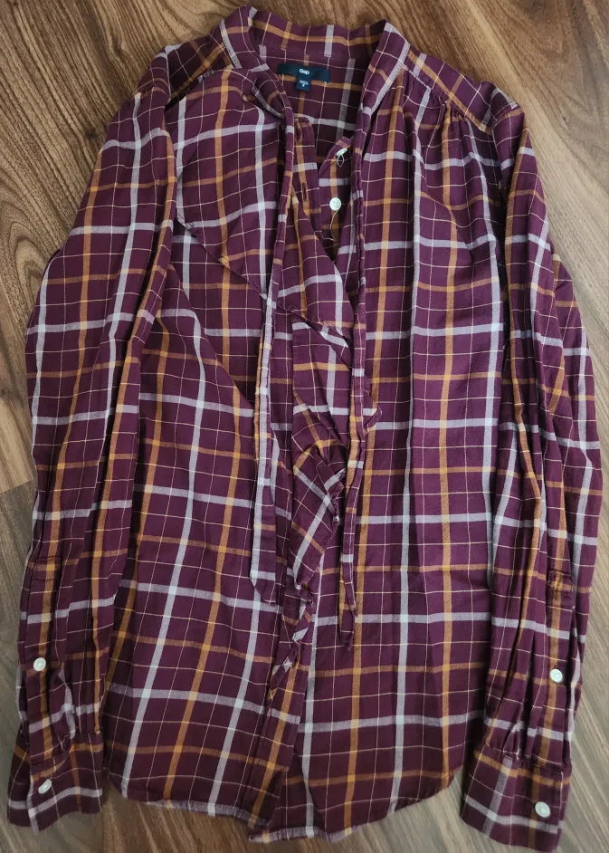 Bundle-7 tops+hat($28) image indicator(2)