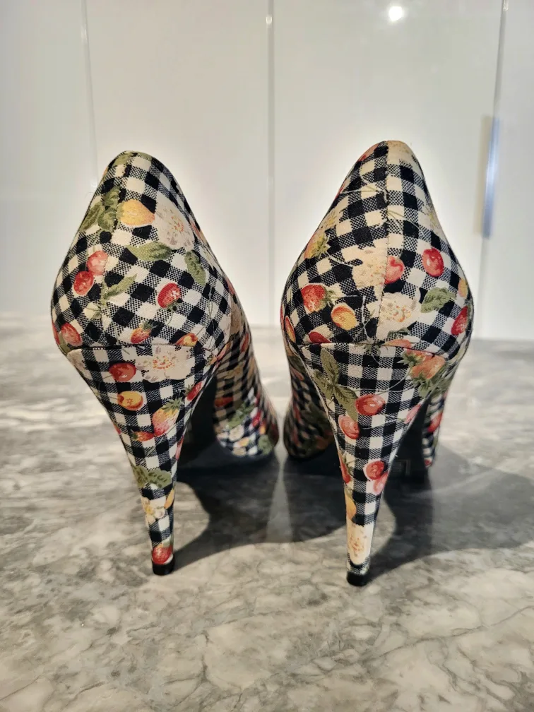 Forever 21 Picnic Floral Strawberry Cherry Gingham Heels image indicator(2)