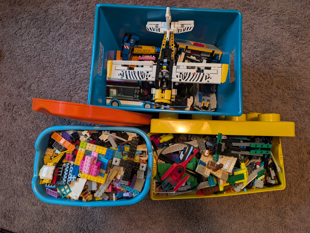 Lego Technic Sets & Loose Pieces (more than 1000$ in Legos) - photo 2