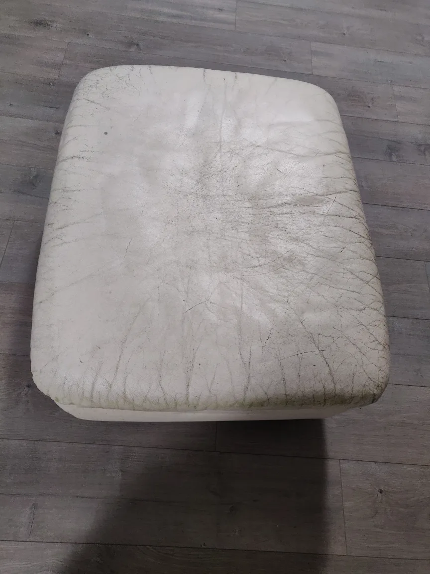 White Leather Ottoman Footstool - 80 x 60 x 35 cm image indicator(2)