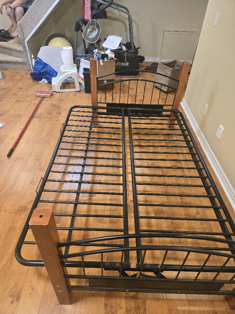 Futon Frame - photo 4