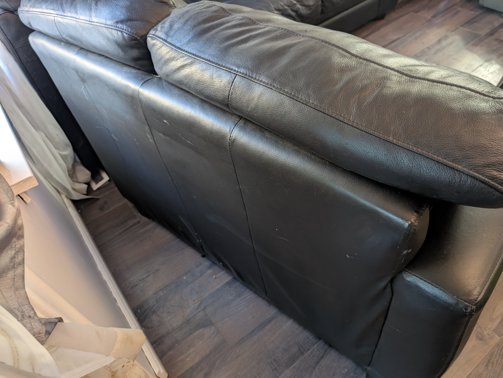 Black Leather Sectional Sofa - photo 5