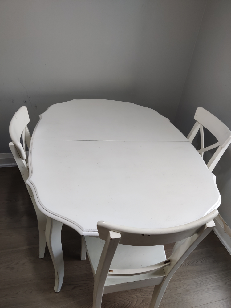 White Dining Table & Chairs