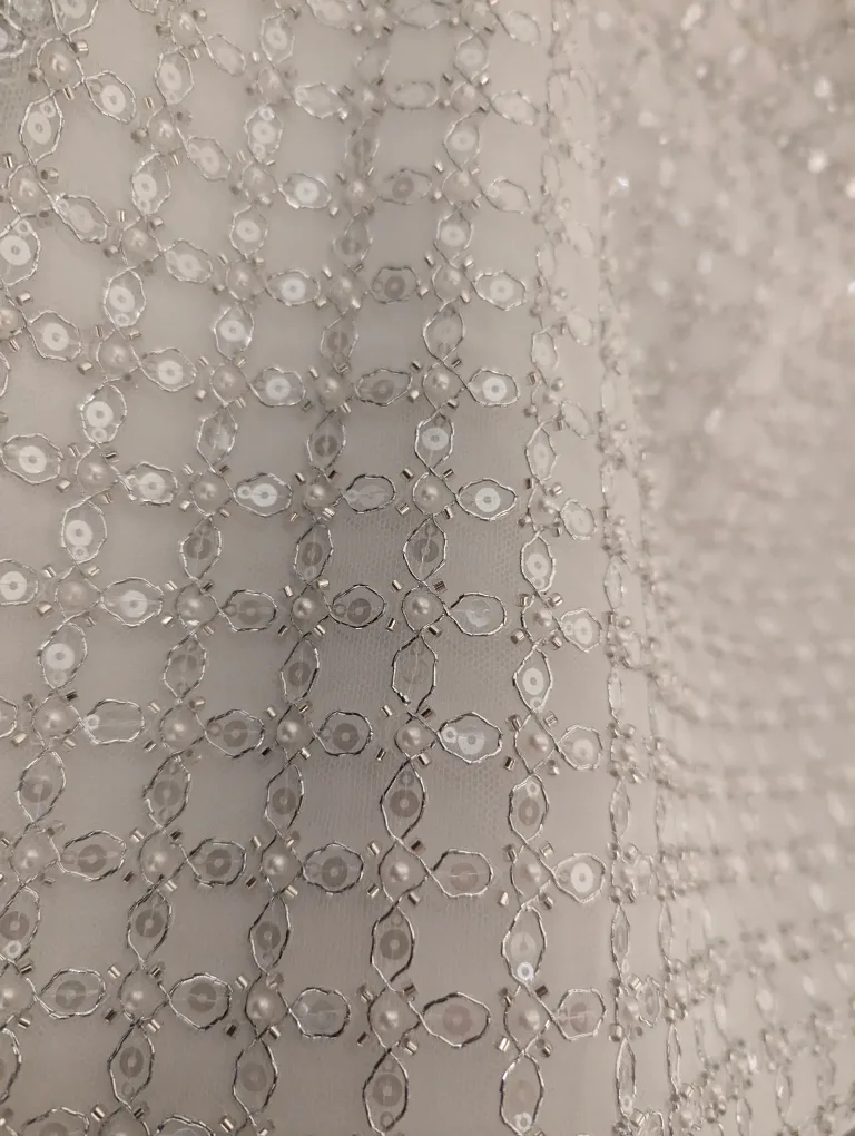 Zara White Beaded Pearl Mini Skirt - XL image indicator(3)