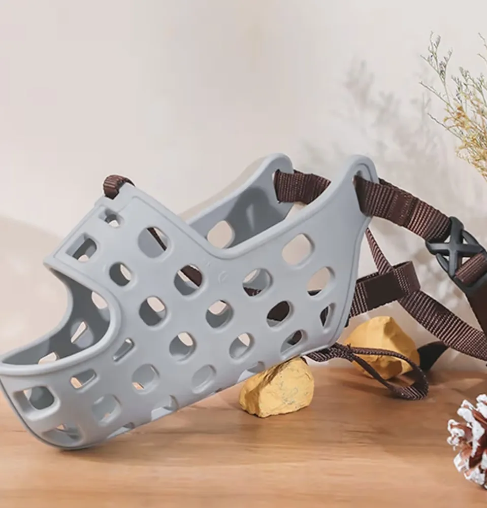 Dog Muzzle with Adjustable Straps - Size XS image indicator(4)