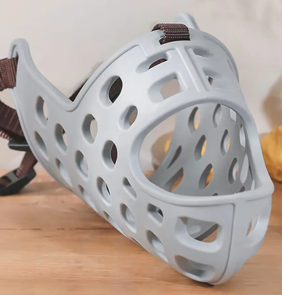 Dog Muzzle with Adjustable Straps - Size XS image indicator(5)