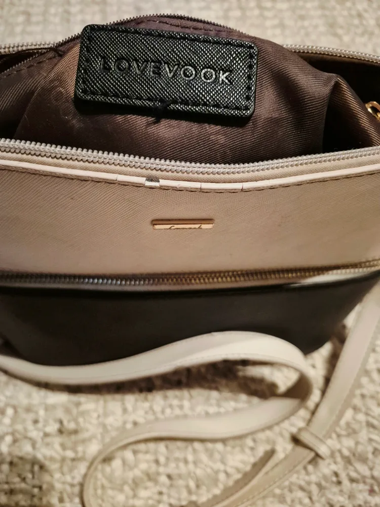 SOLD SOLD SOLD LOVEVOOK Crossbody Bag image indicator(3)