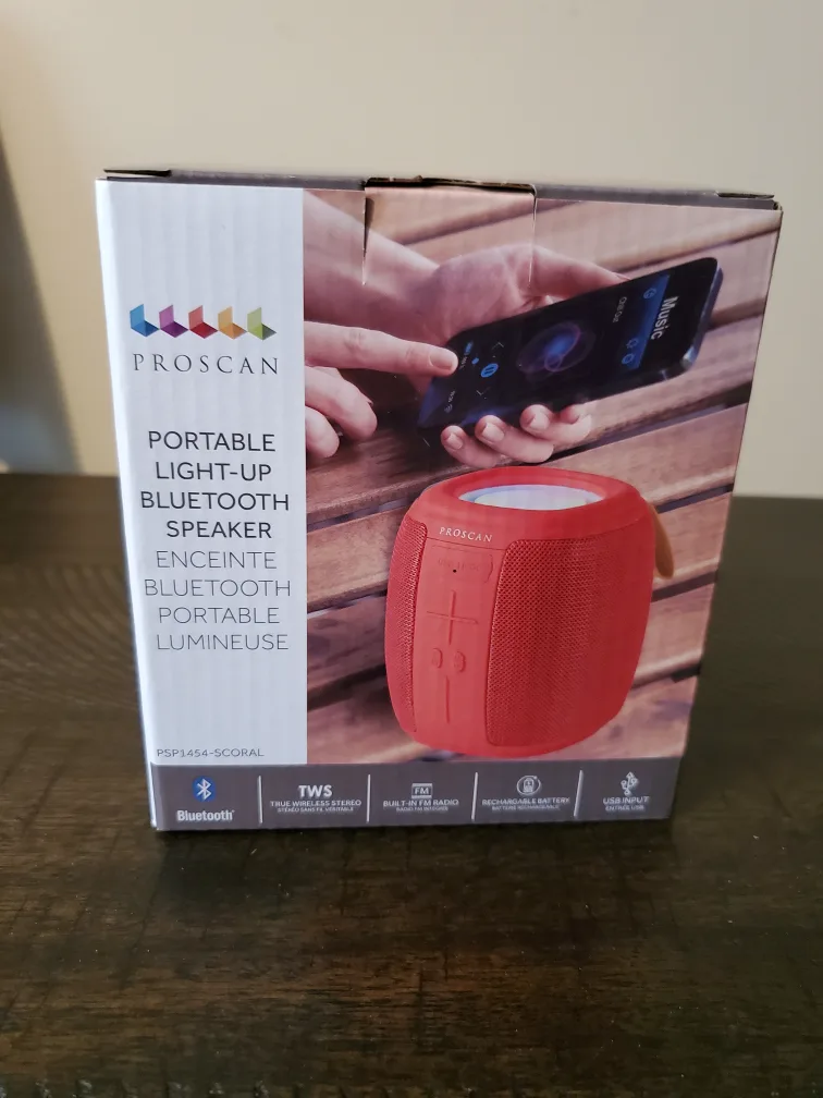 Proscan Portable Light-Up Bluetooth Speaker 🥕💚 thumbnail