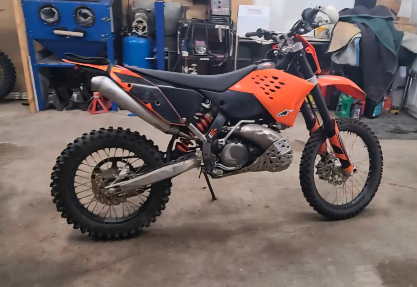 KTM 2008 XCW 250 2 stroke
