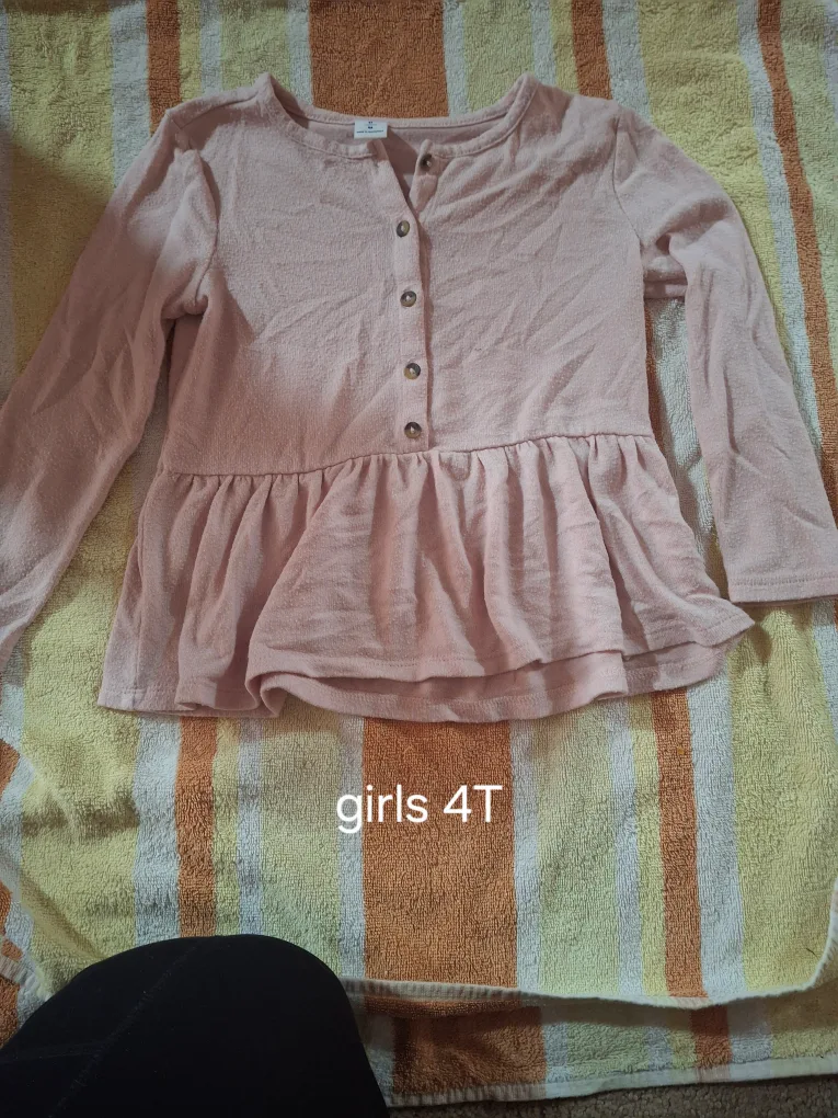 Girls' Button-Up Shirt - Size 4T thumbnail
