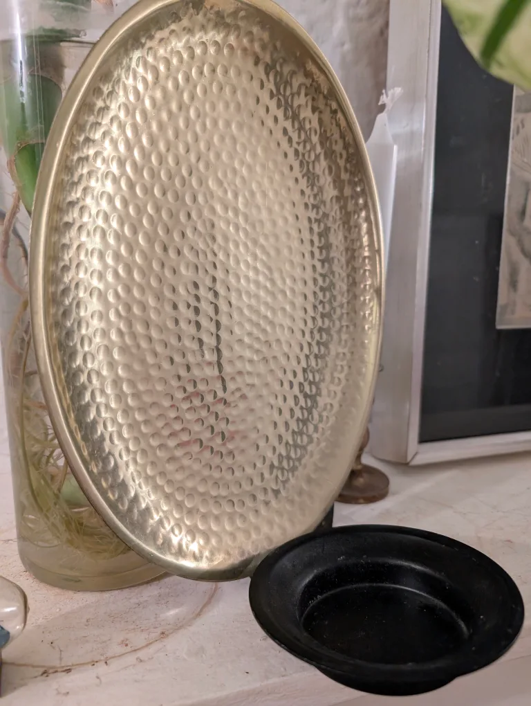 Gold Hammered Tray / Candle Dish image indicator(2)