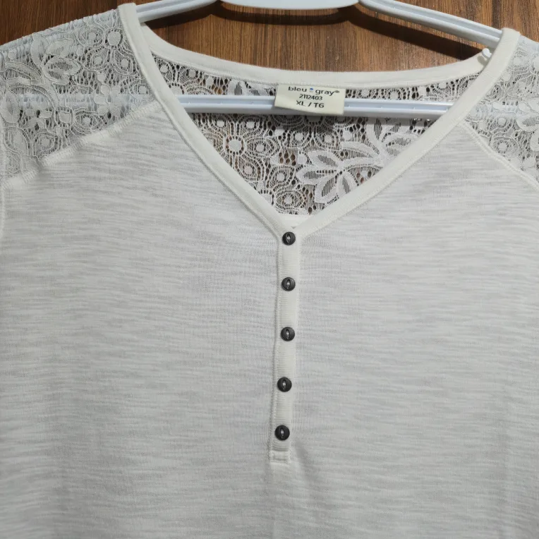 Bleu Gray XL White Lace Top image indicator(3)