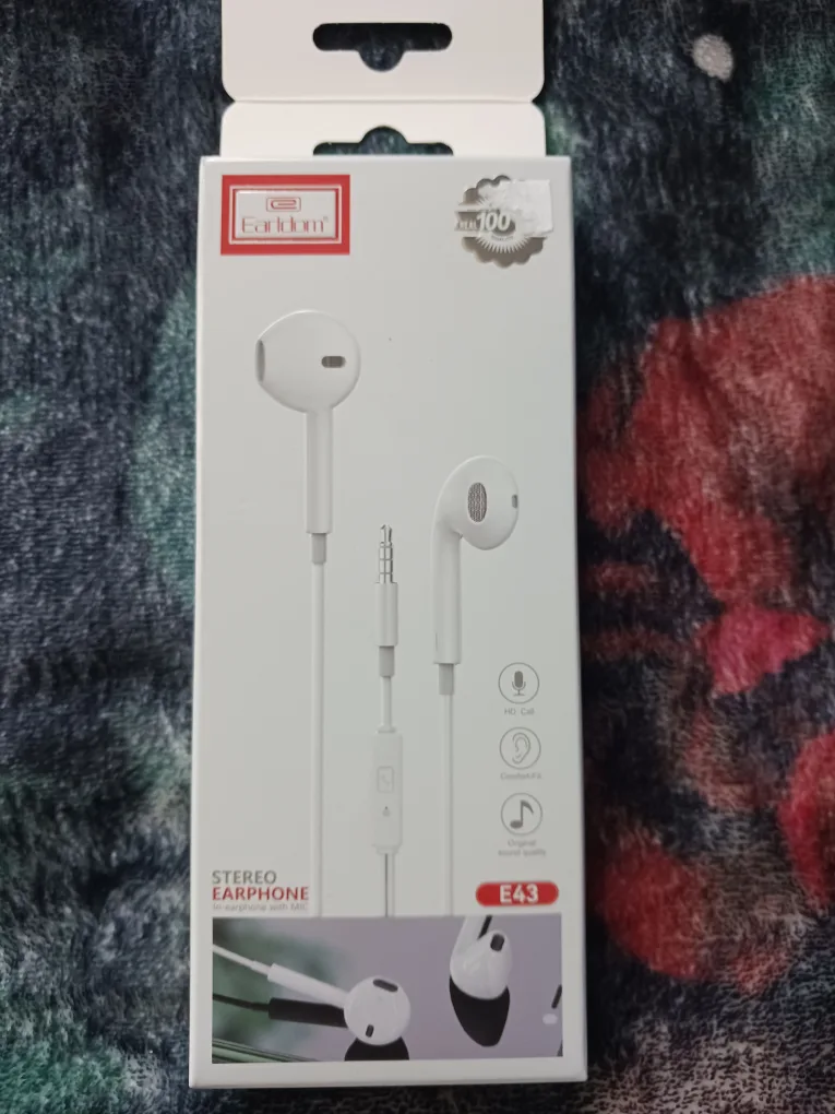 Earldom Stereo Earphones thumbnail