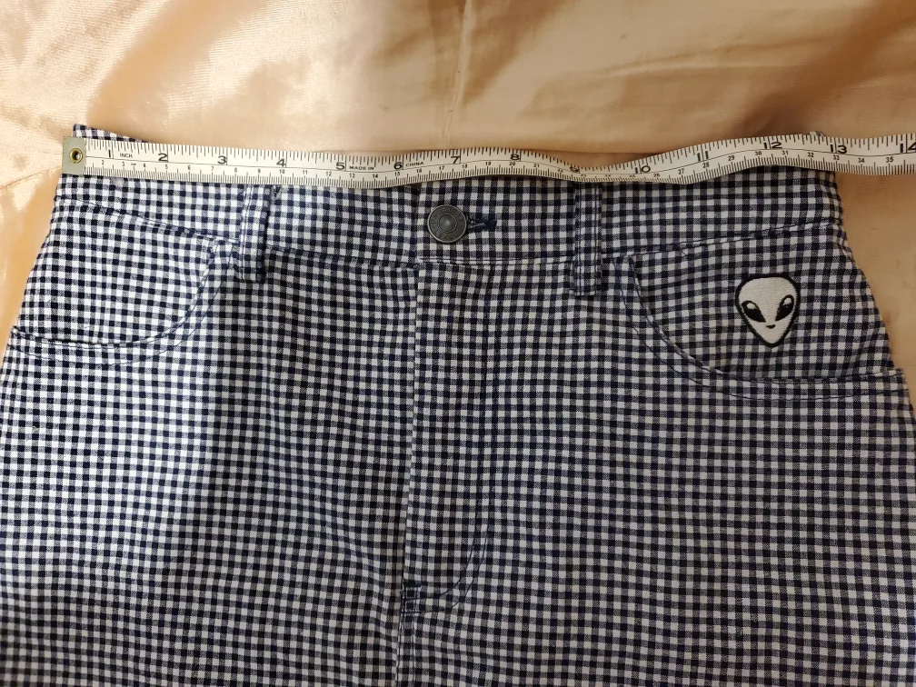 Pull & Bear mini plaid skirt image indicator(3)