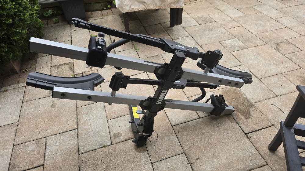 2" Thule T2 Hitch-Mounted Bike Rack
