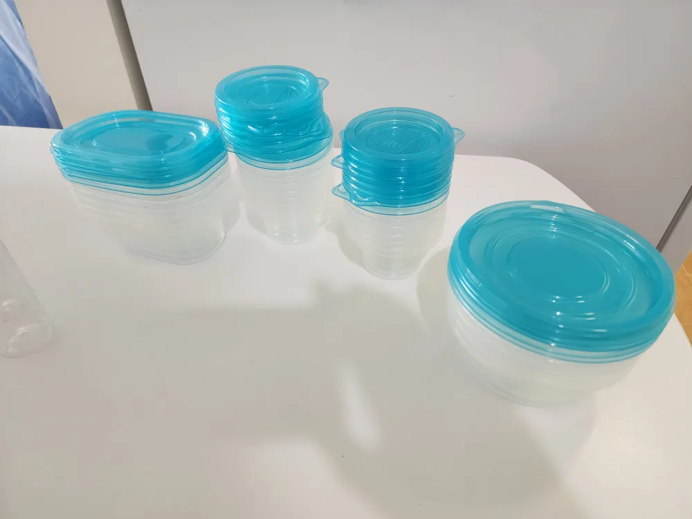 Variety of Plastic Containers #freecycle image indicator(4)