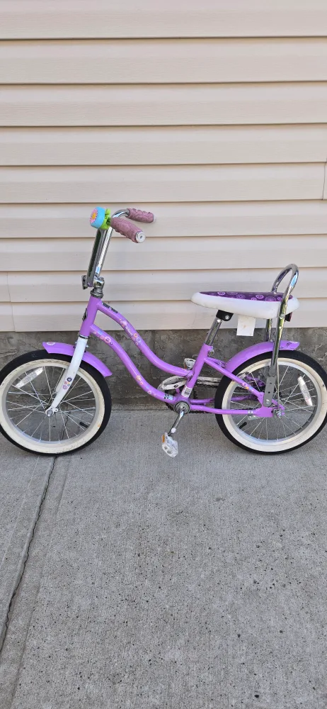 Kids bike with helmet thumbnail