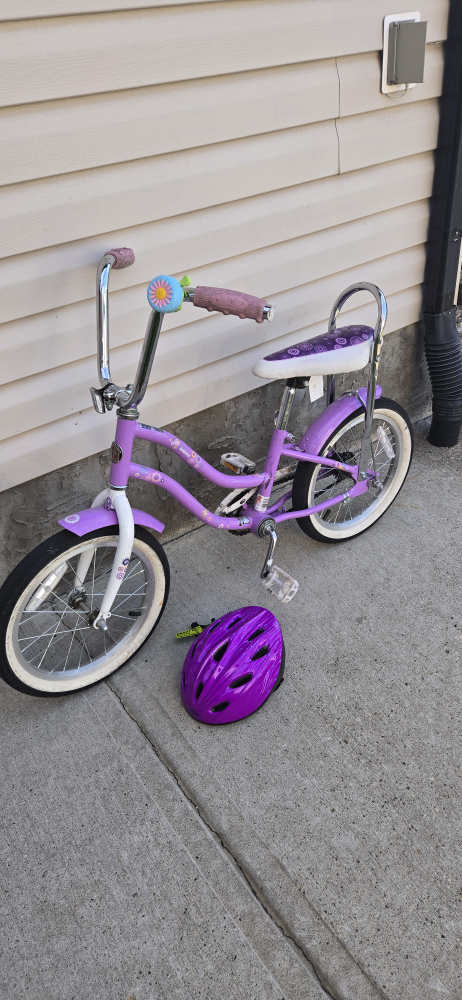 Kids bike with helmet - photo 3