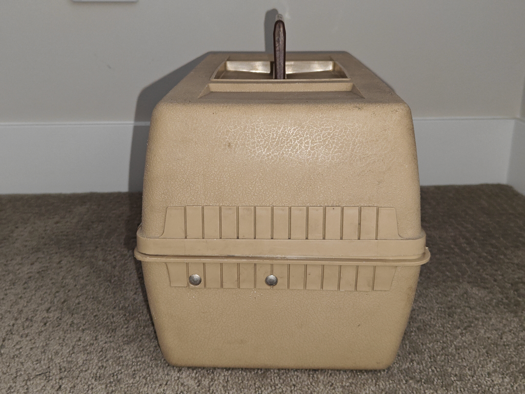 Vintage Old Pal 3 Tier 1070 Plastic Fishing Lure Tackle Box - photo 2