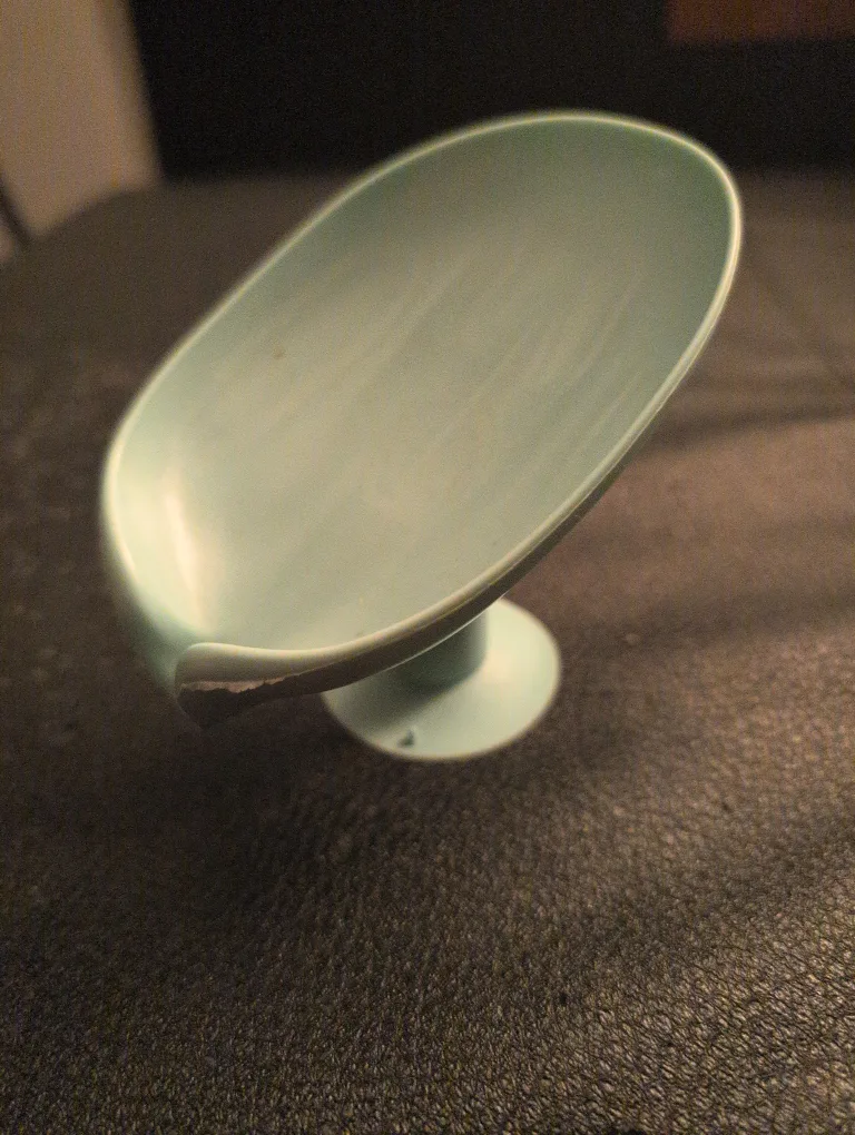 Vintage Soap Dish 💚🥕 thumbnail