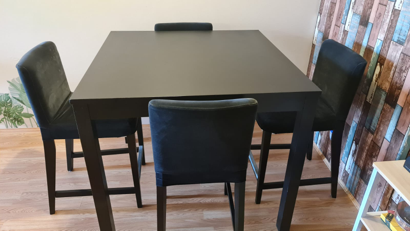 Bar Dining Table with 4 high Chairs - photo 2