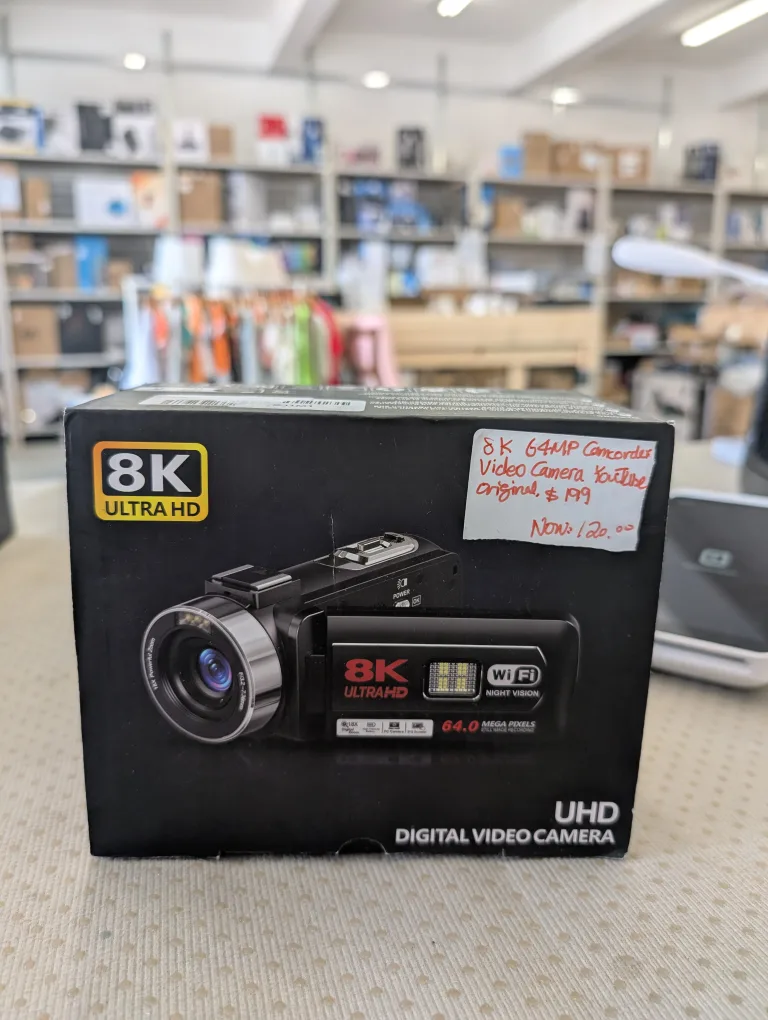 8K Ultra HD Digital Video Camera Camcorder thumbnail