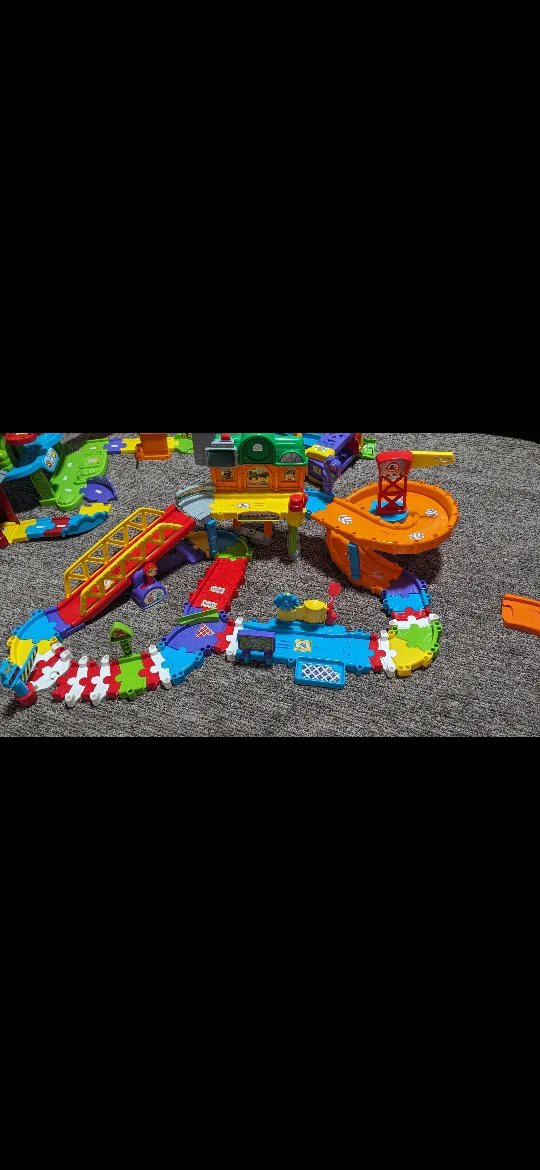 Vtech Go Go Smart Wheel Track thumbnail