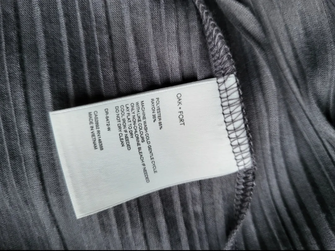 ❣️ Oak + Fort Pleated Midi Dress Dark Gray XS / Small image indicator(7)