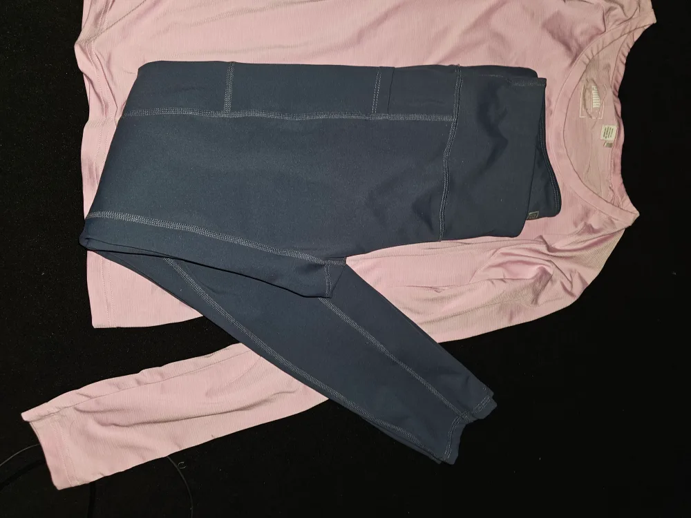 #freecycle Puma Long Sleeve & Polygon Leggings - Size L/M image indicator(4)