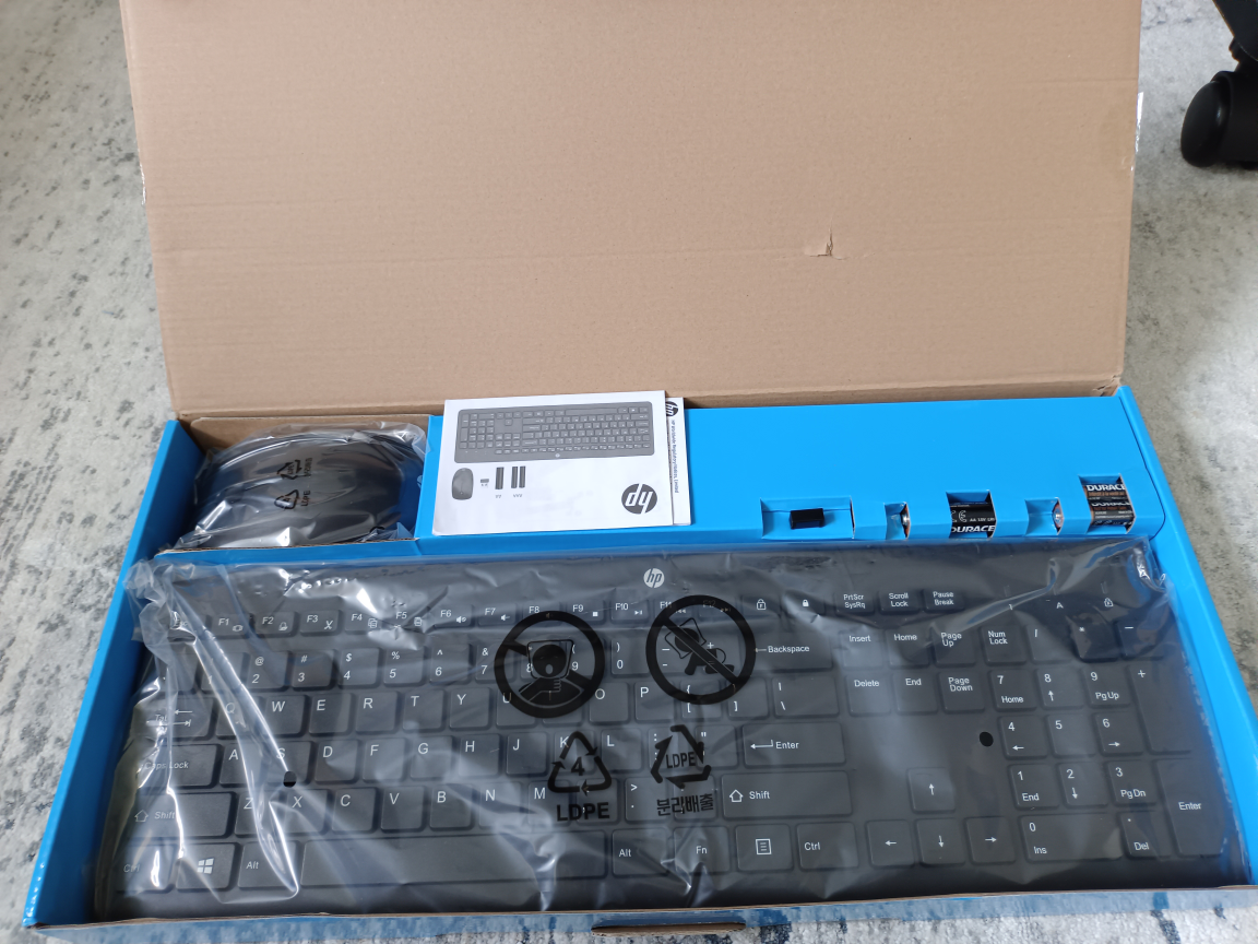 HP 230 Wireless Mouse and Keyboard Combo - photo 2
