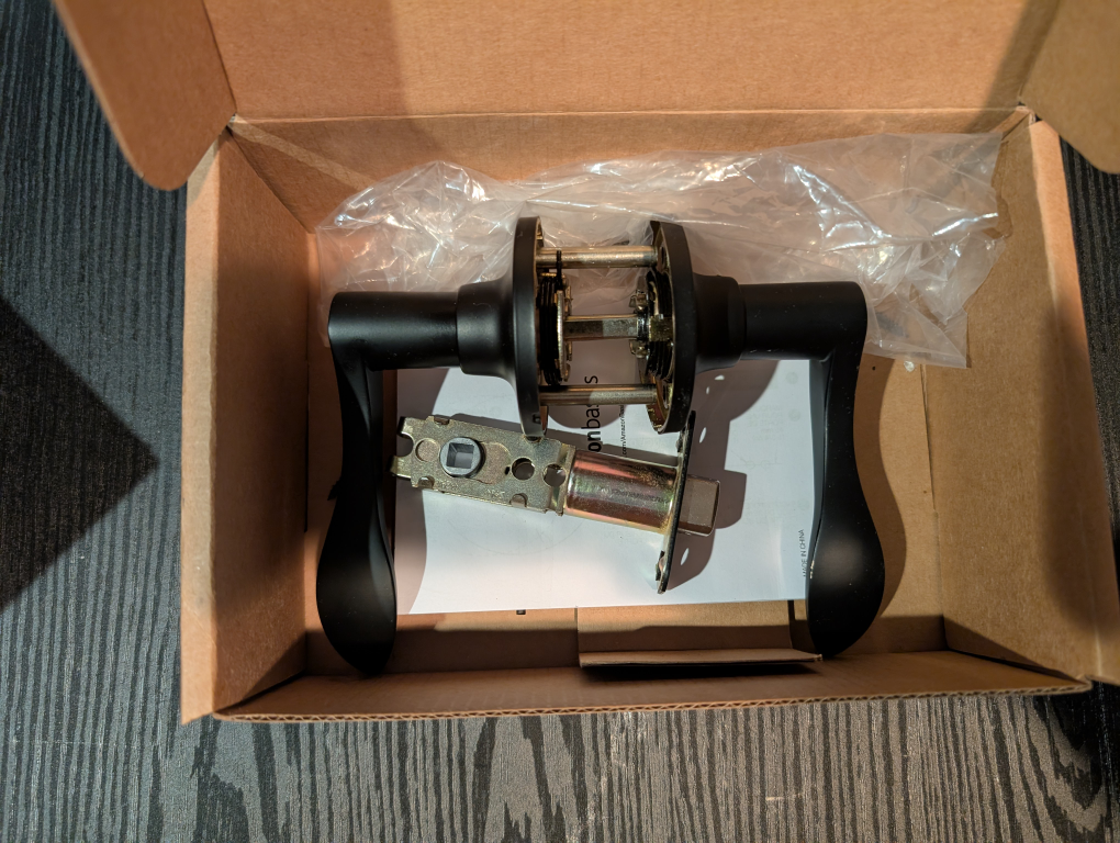 New AmazonBasics Passage Lever - Matte Black - photo 2
