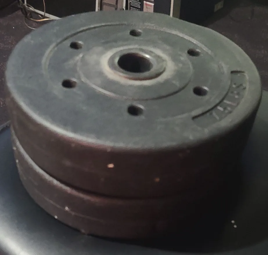 7.5 lbs Weight Plates image indicator(2)