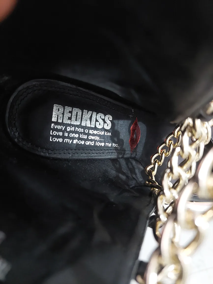New - Black & Gold Chain Detail Heels - Size 8 image indicator(5)
