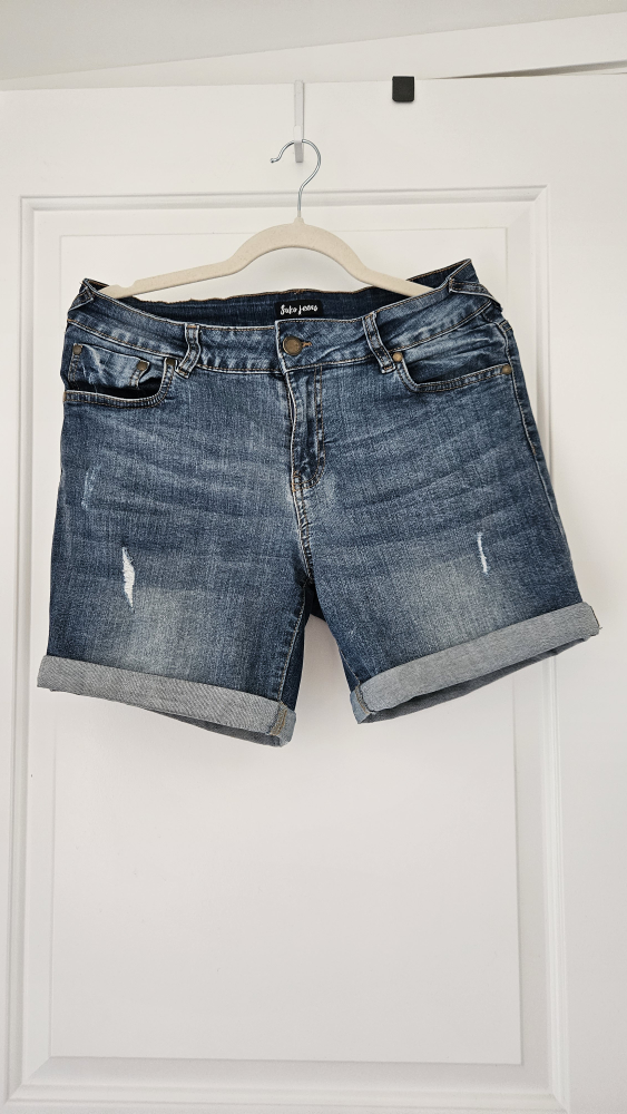 NEGOTIABLE - Suko Jeans Denim Shorts - Size 10 (Medium) - photo 3