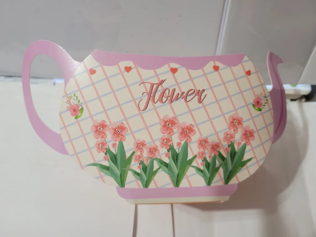Flower Teapot Shaped Planter 🥕💚 thumbnail