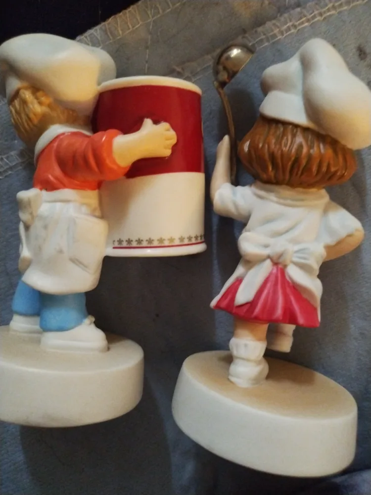 Campbell's Soup Chef Figurines image indicator(4)