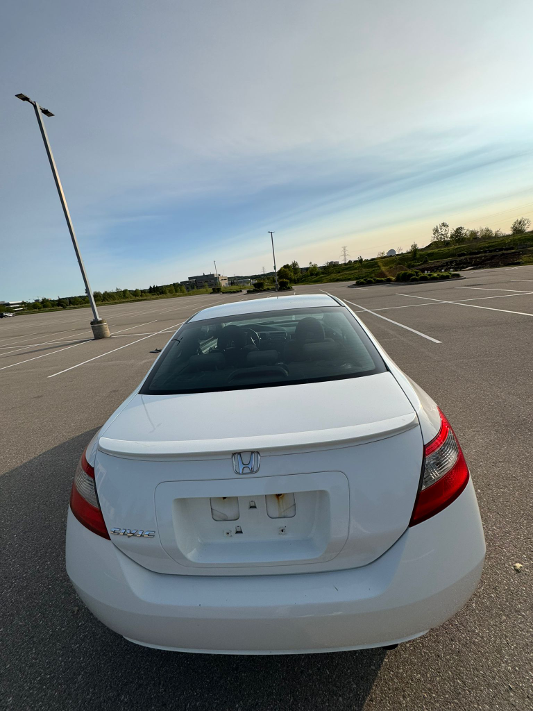Honda Civic Car - photo 5