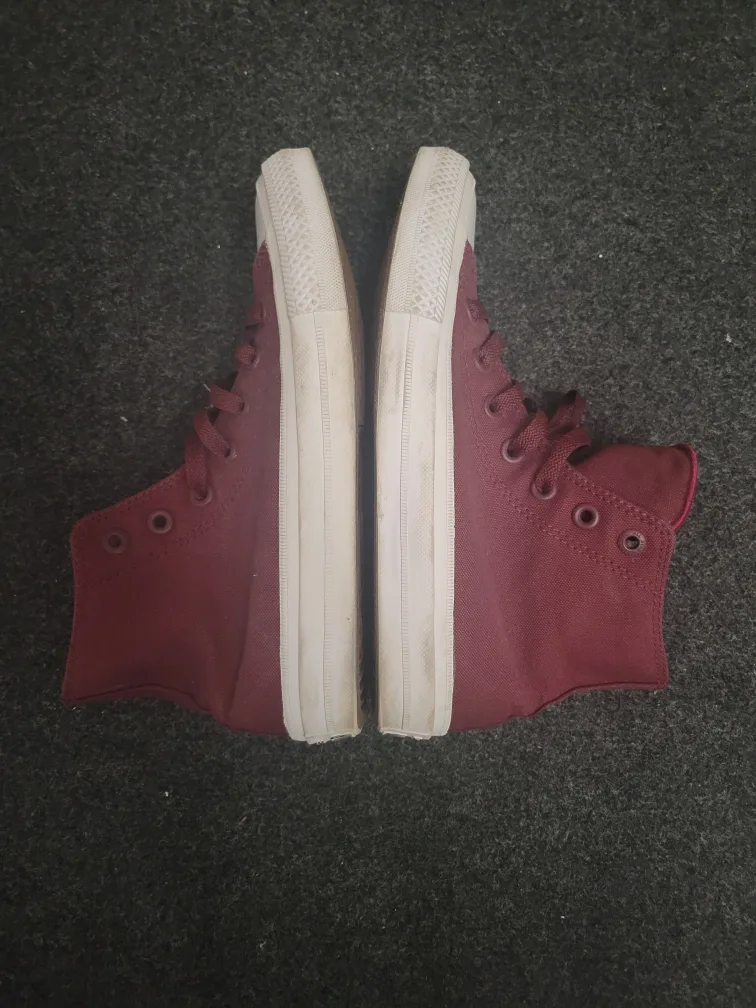 Maroon High Top Chuck Taylor All Stars image indicator(2)