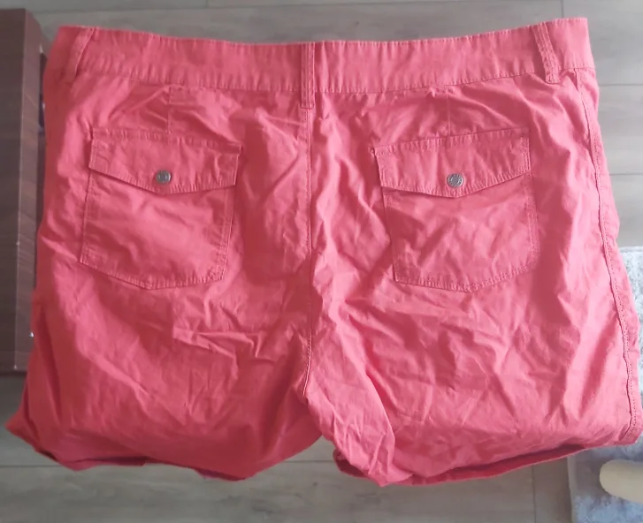 women's size 18 shorts image indicator(2)