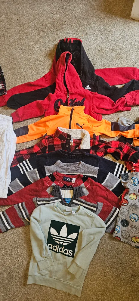 Kids 3T Clothing Bundle image indicator(3)