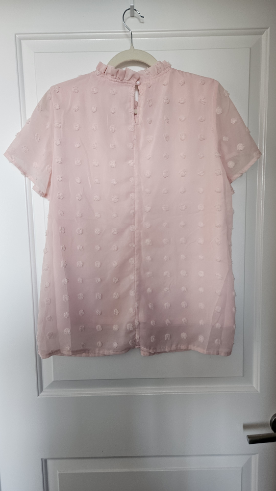 Beautiful Pink Blouse wth ruffled neck - Size L (8-10) - photo 4