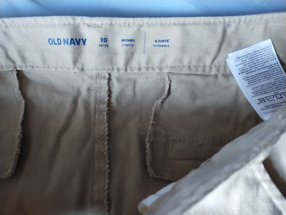 Old Navy Skinny Stretch Pants - Size 10 Petite image indicator(2)