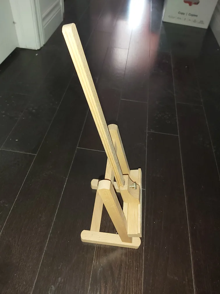 Wooden Tabletop Easel, Small Size image indicator(2)