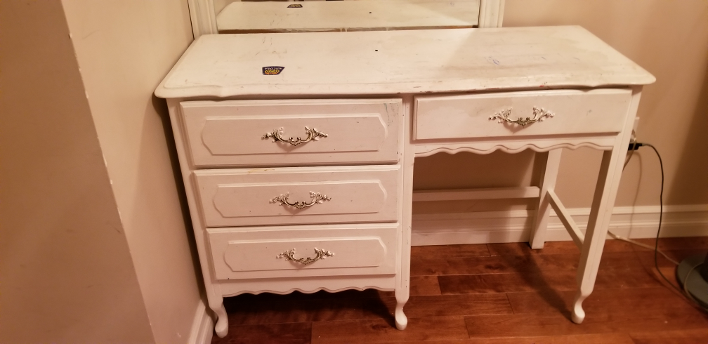 French provincial furniture - photo 4