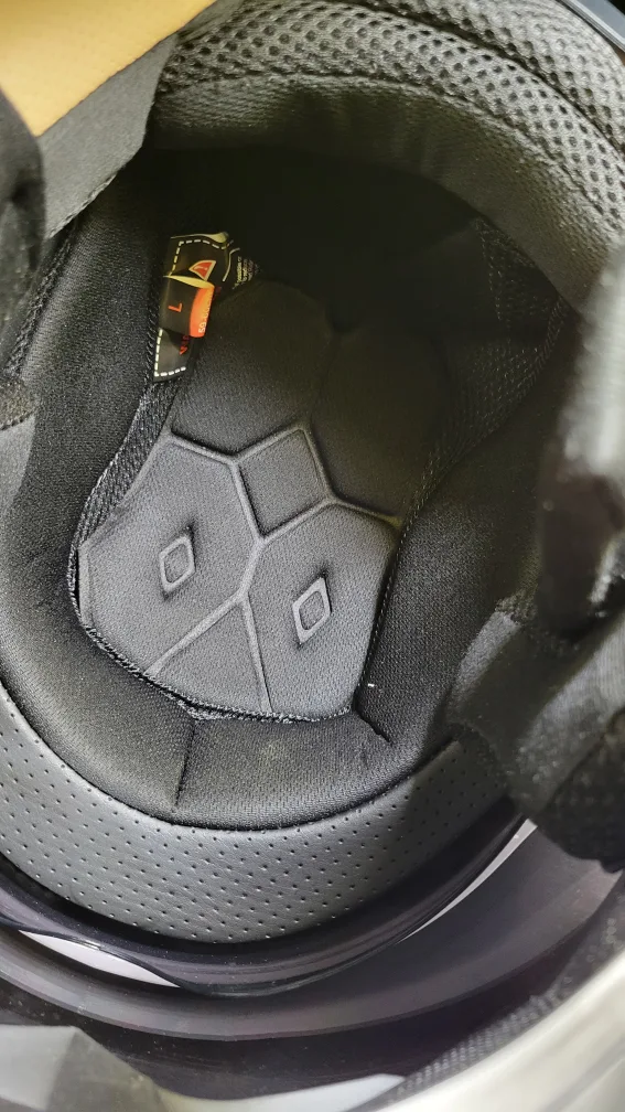 White Scooter/Bicycle Helmet with Visor - Size L image indicator(3)