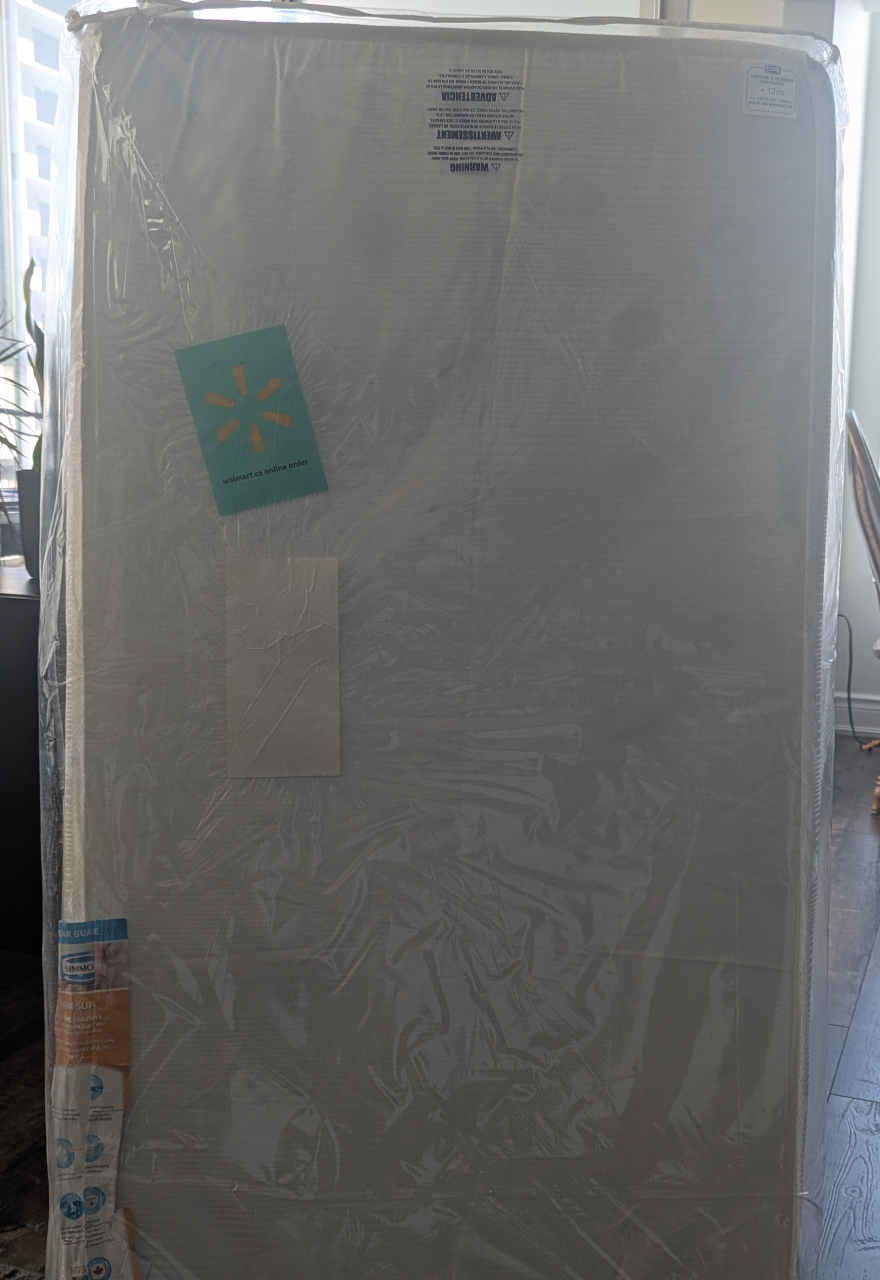 New Simmons Baby crib Mattress +12m